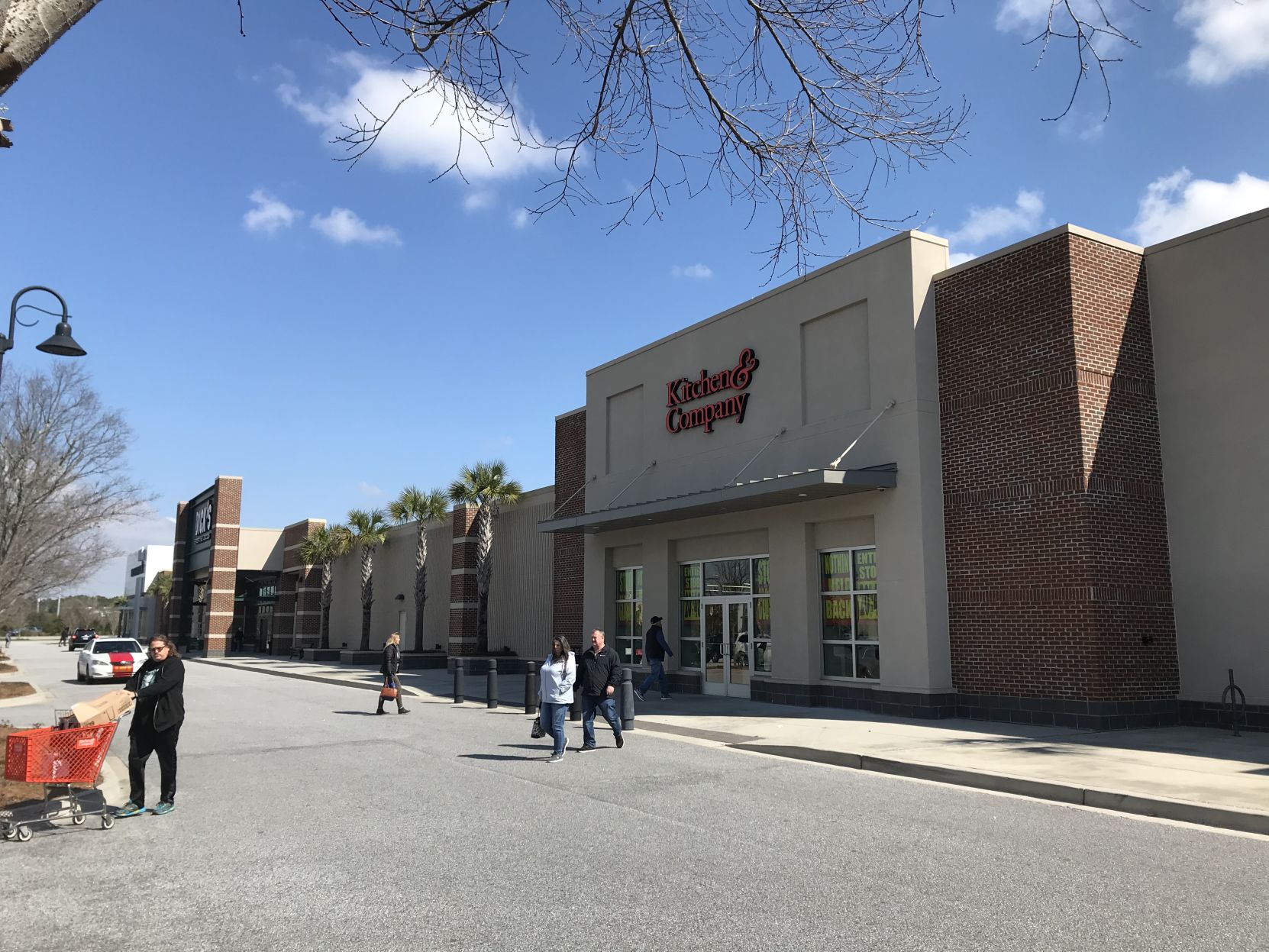 Kitchen & Company Mount Pleasant closing